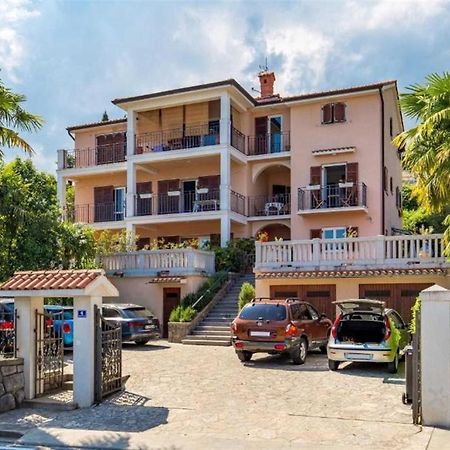 Rona Apartments Ani Ičići 외부 사진