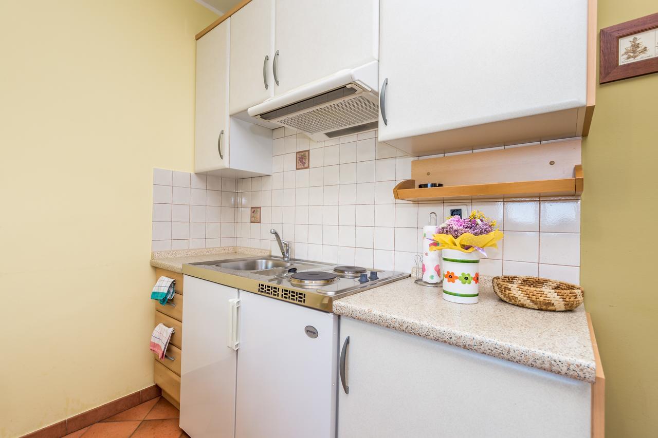 Rona Apartments Ani Ičići 외부 사진