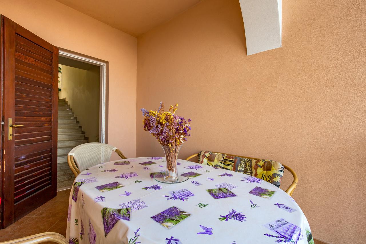 Rona Apartments Ani Ičići 외부 사진